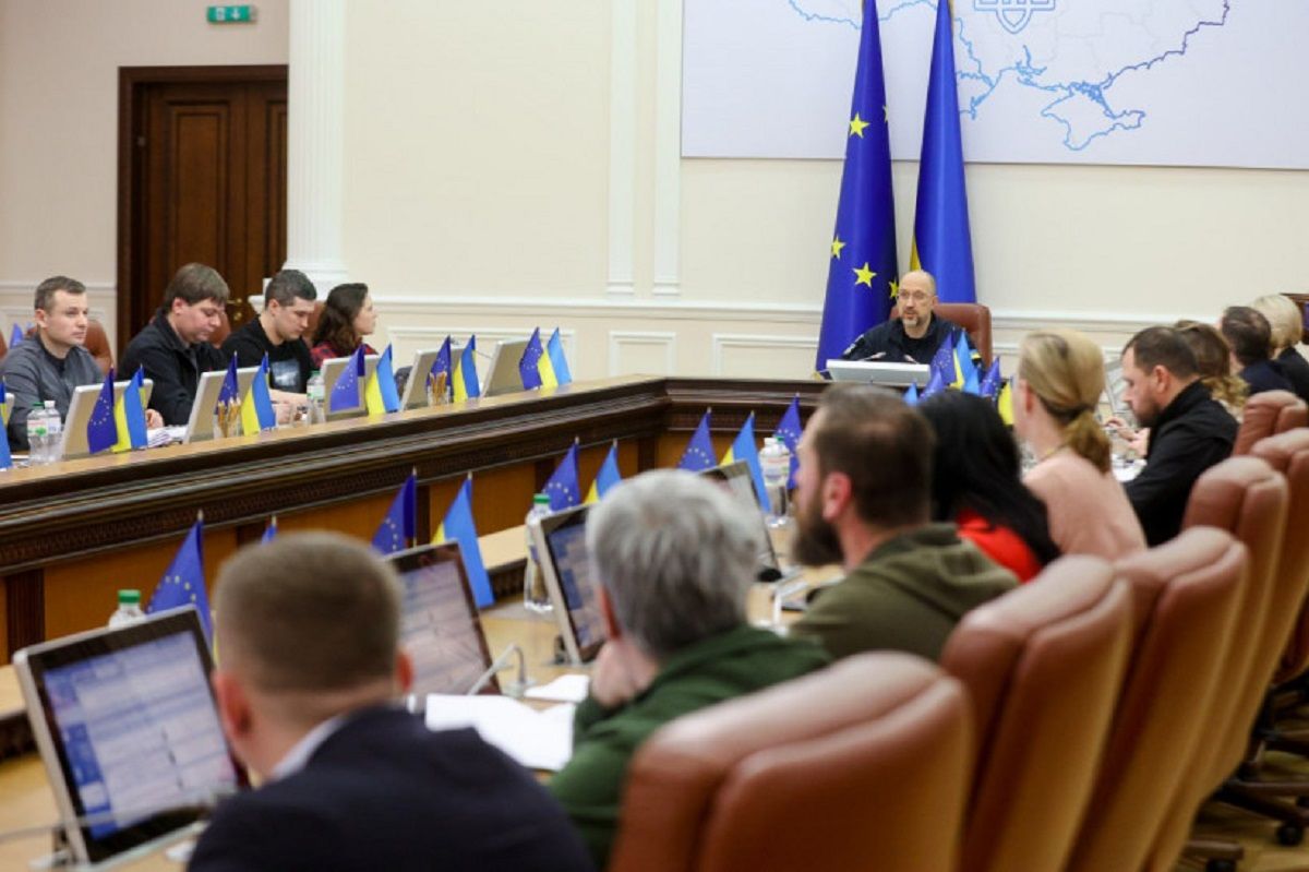 Уряд подовжив пільгові ціни на електроенергію до кінця квітня