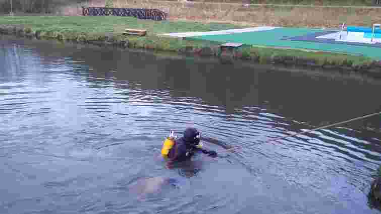 23-річний хлопець втонув в озері відпочинкового комплексу в Раковці 