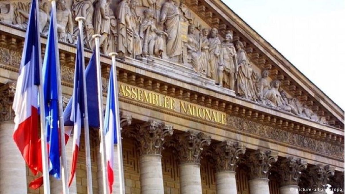 Парламент Франції визнав Голодомор геноцидом українського народу
