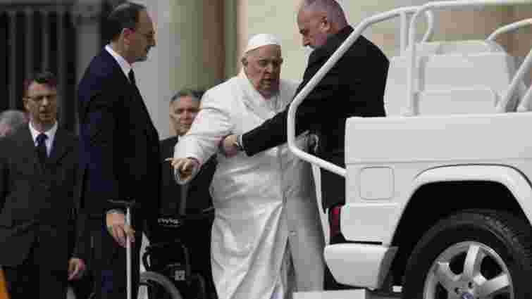 Папа Франциск потрапив до лікарні через інфекцію