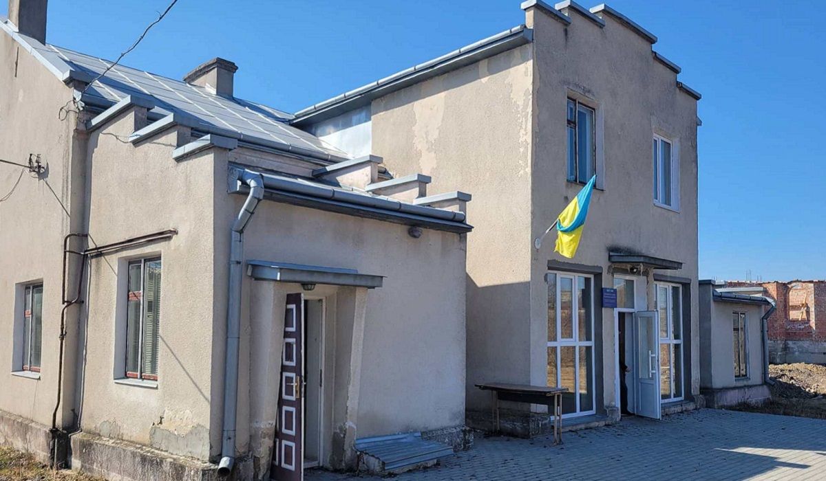 У Кам’янці-Бузькій замість поліцейського відділення відкрили прихисток для переселенців