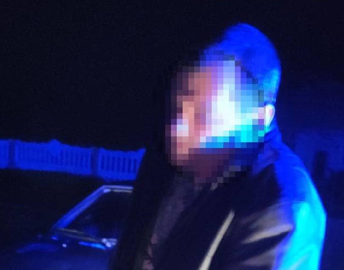 Патрульні двічі за годину зупиняли п'яного водія ВАЗ у Сарнах