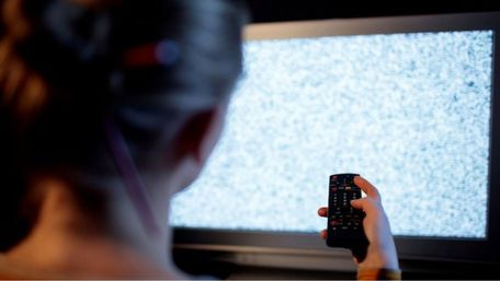 Україна припинила транслювання телеканалів Viasat через зв'язки з Росією