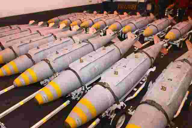 Повітряні сили підтвердили використання «розумних бомб» JDAM