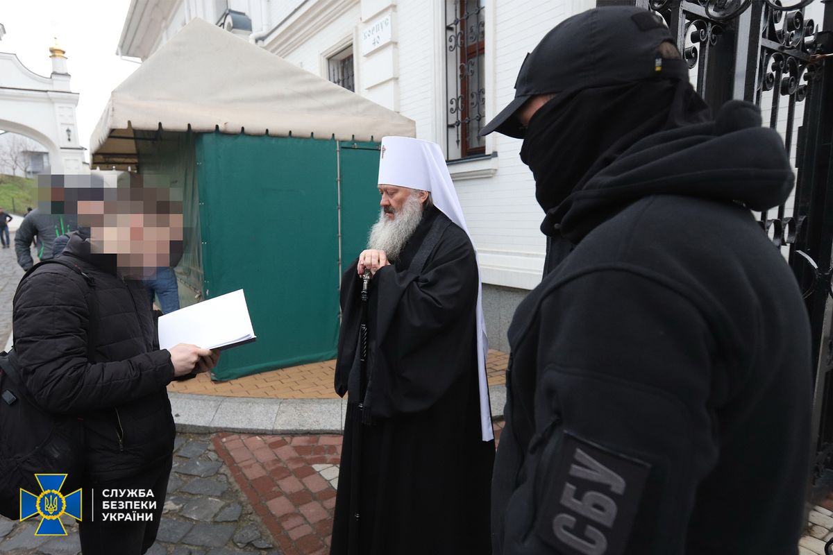 СБУ вручила підозру митрополиту УПЦ МП Павлу Лебедю