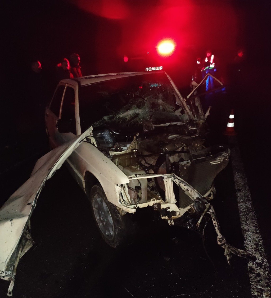 Винуватецеві аварії загрожує до трьох років обмеження волі (фото поліції)