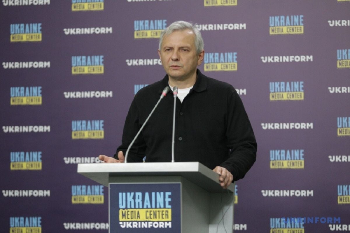 Радник Зеленського заявив, що Угорщина спонсорує вбивство українців