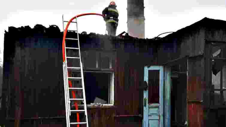 На Львівщині під час гасіння пожежі у будинку виявили тіло людини