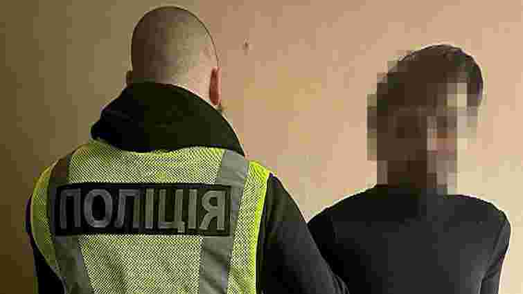 Поліція затримала подружжя за обман і обкрадання пенсіонерів у Франківську 