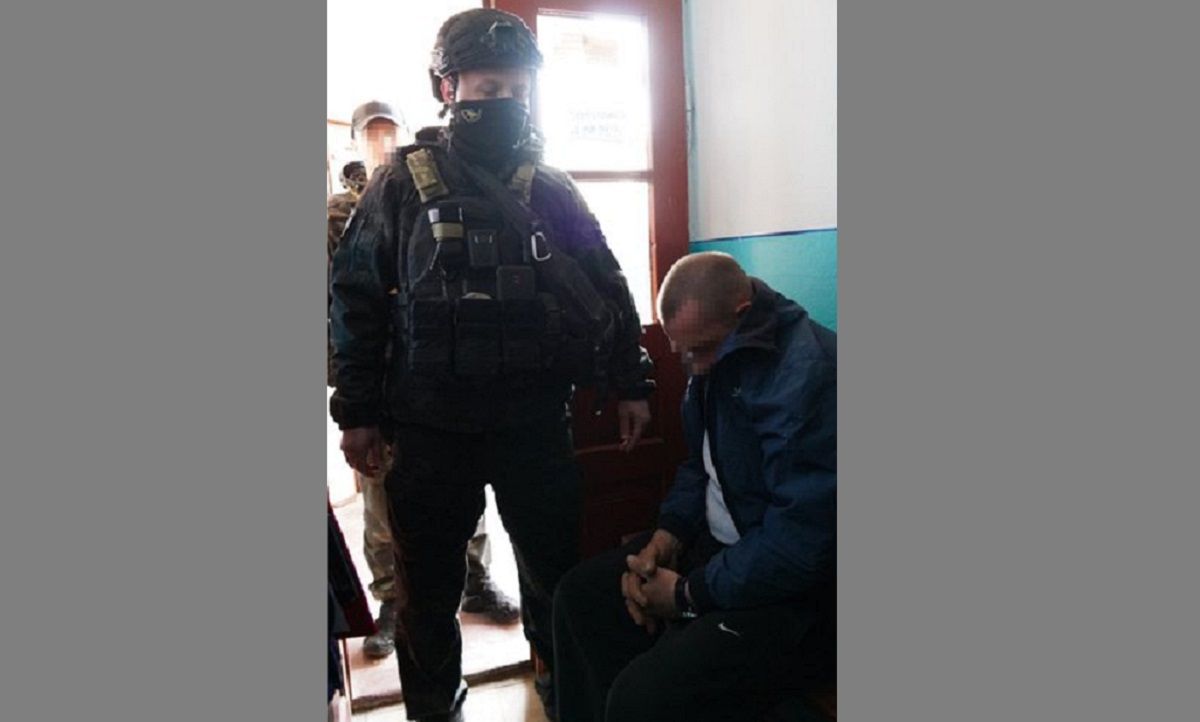 П'яний чоловік стріляв з мисливської рушниці з вікна львівської багатоповерхівки