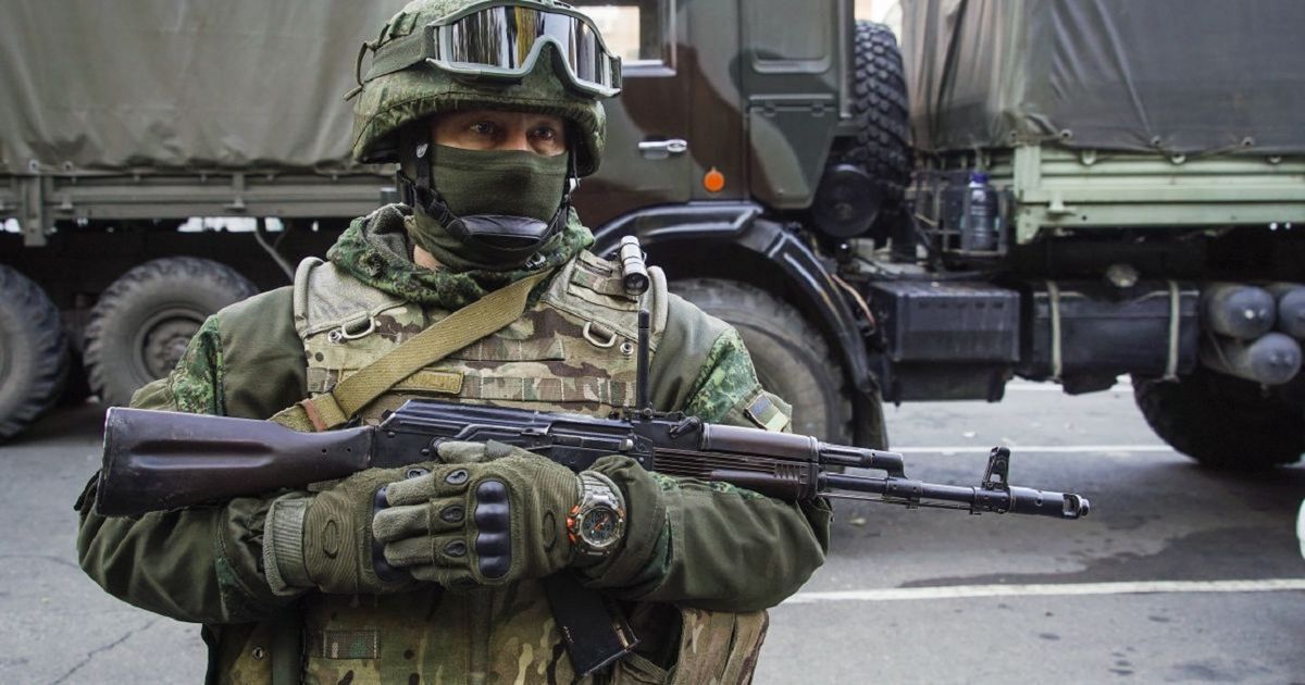 Росіяни роблять з колаборантів «живий щит» у Скадовську