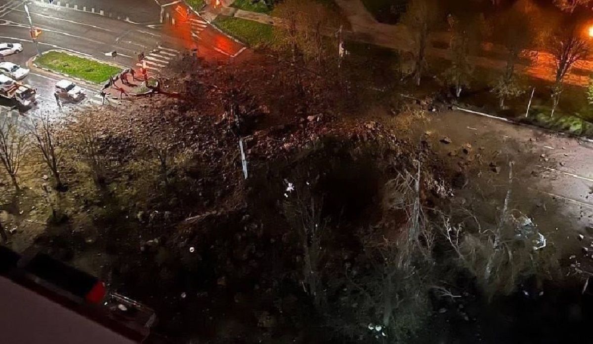 Російський винищувач скинув авіабомбу на центр Бєлгорода