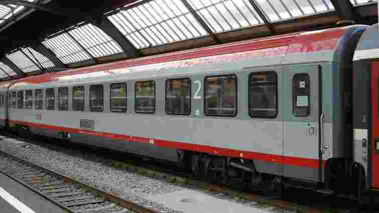 «Укрзалізниця» запускає безпересадковий вагон з Чопа до Відня