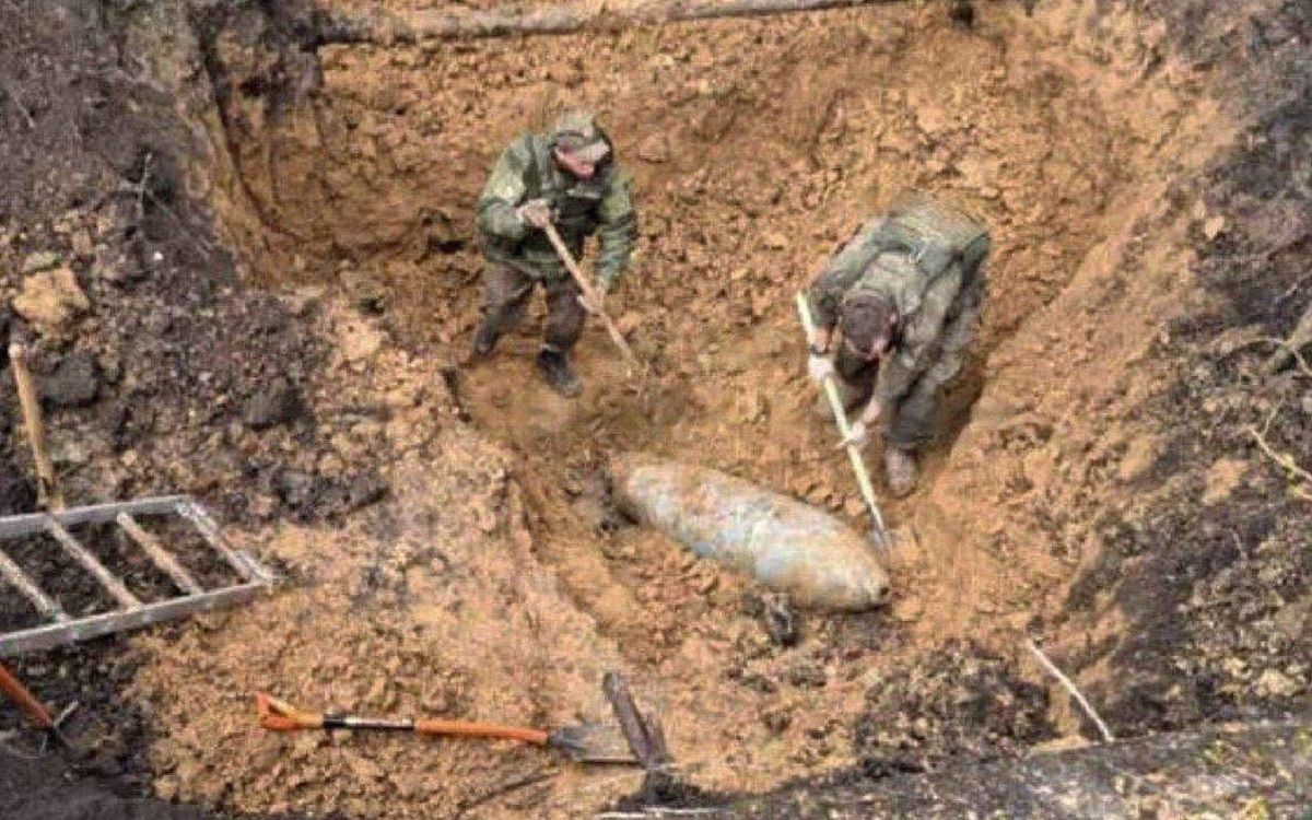 У Бєлгороді виявили ще одну бомбу, яка впала з російського винищувача