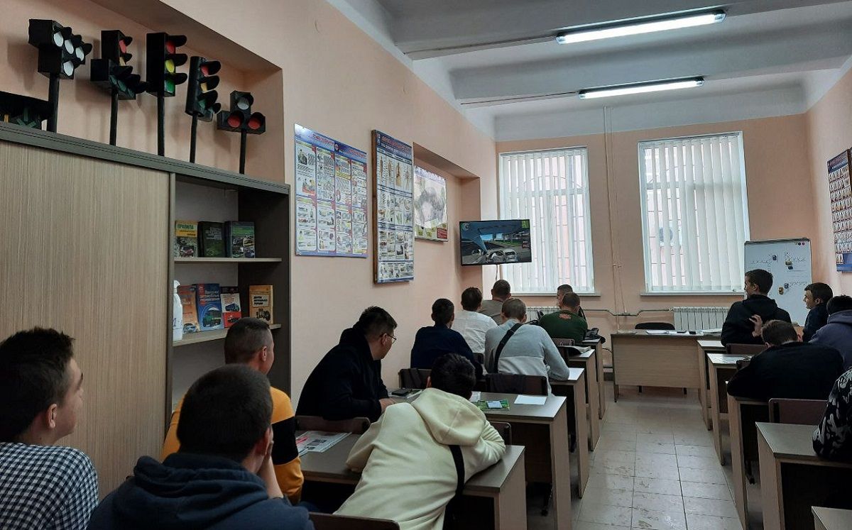 Чоловіки масово вступають у виші, щоб уникнути мобілізації