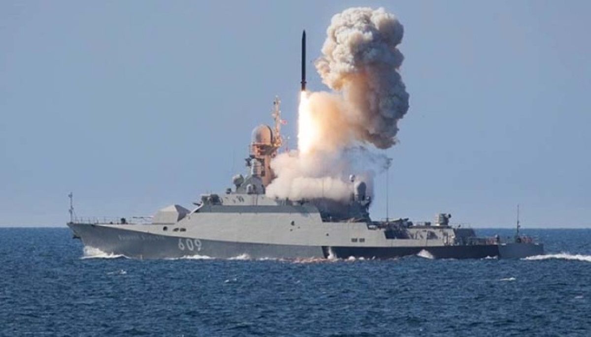 Росіяни удвічі збільшили кількість ракетоносіїв у Чорному морі 
