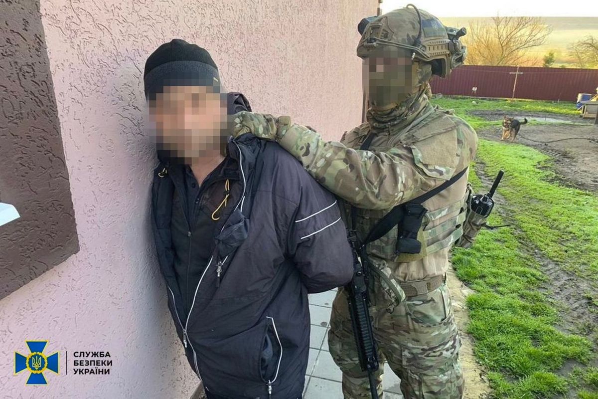 На Харківщині колаборант-підприємець вивіз до Росії понад тисячу тонн зерна