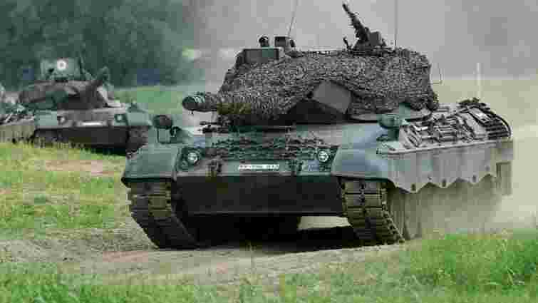 Міністр оборони Німеччини розповів, коли Україна отримає 80 танків Leopard