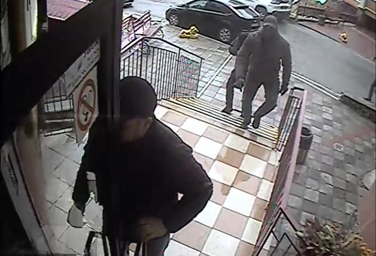 Тернопільських поліцейських судитимуть за побиття підозрюваного у збуті наркотиків