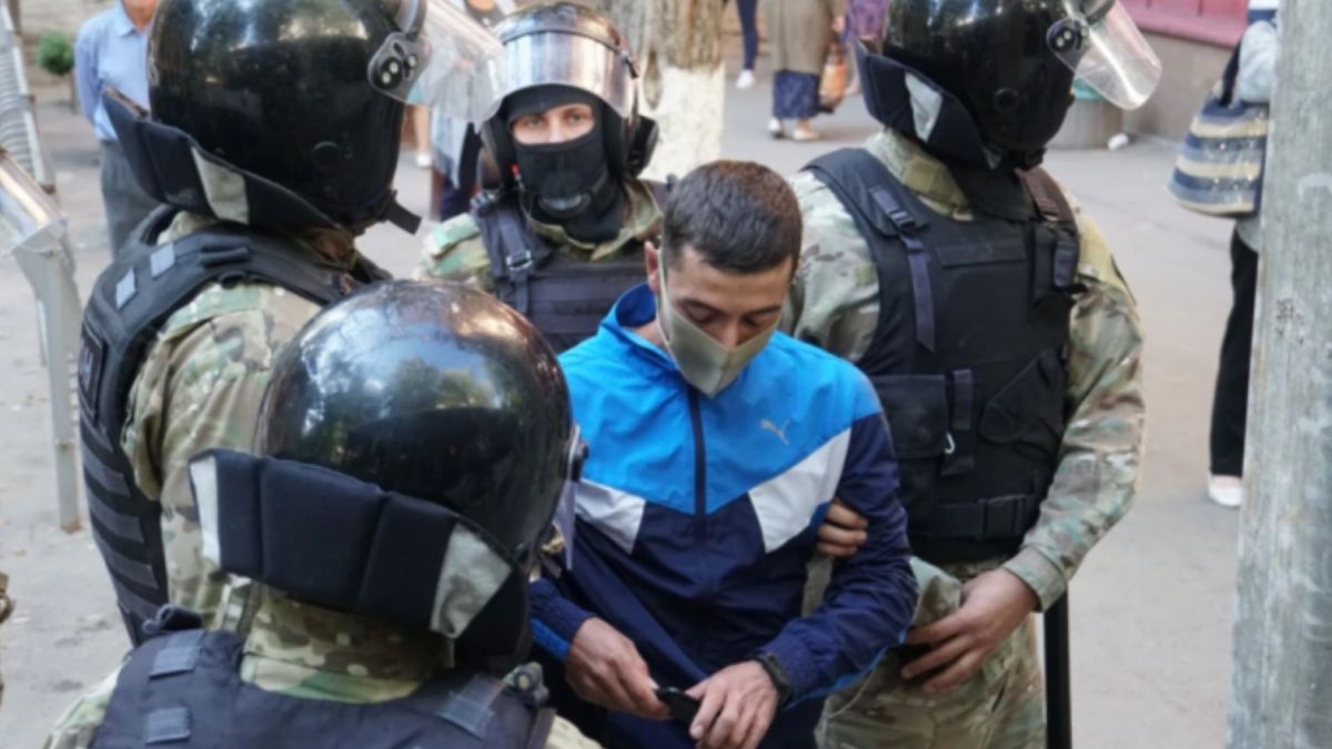 Росіяни завезли на окуповані території криміналітет для залякування українців