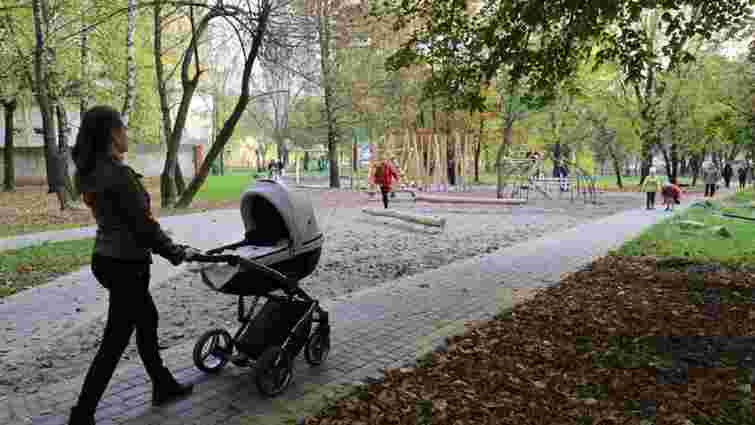 У львівській мерії оприлюднили графік обробки парків від кліщів 
