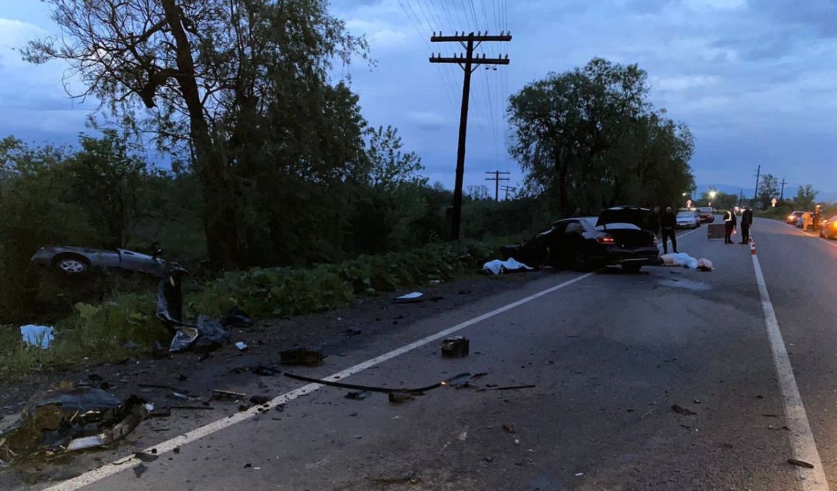 Троє людей загинули в ДТП за участі капітана поліції на Закарпатті