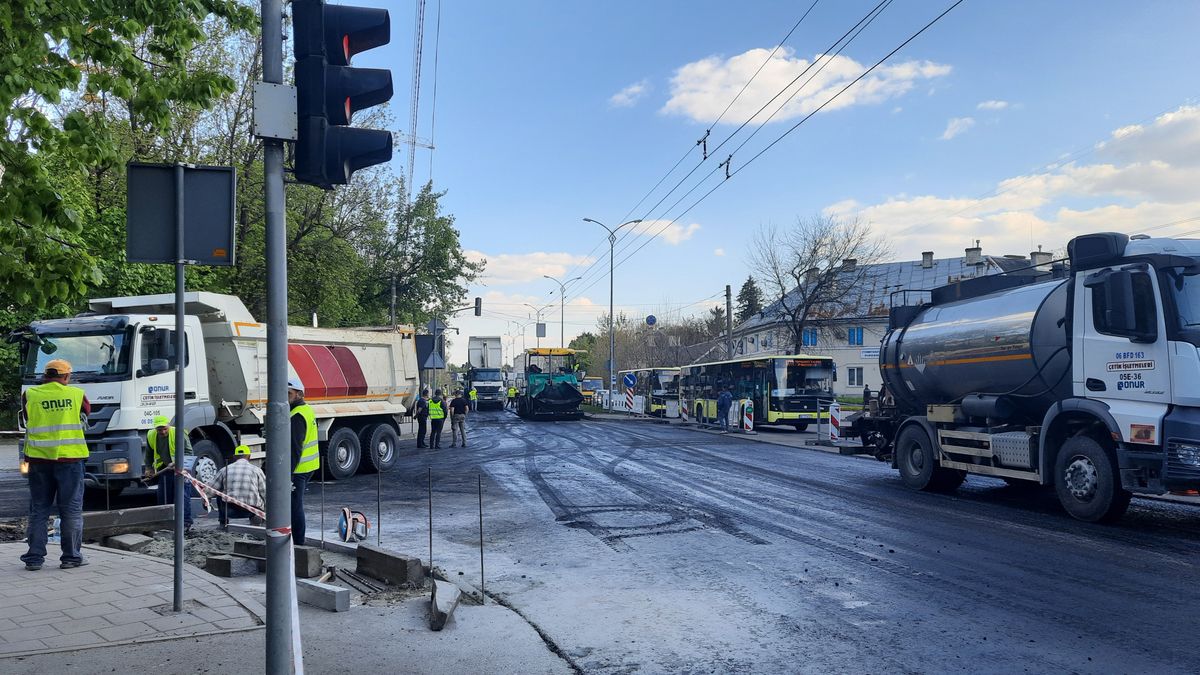 У Львові за 10 млн грн ремонтують частину проспекту Чорновола