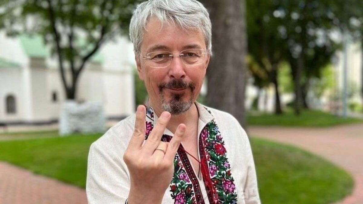 Петиція за відставку міністра культури Ткаченка зникла з сайту Кабміну