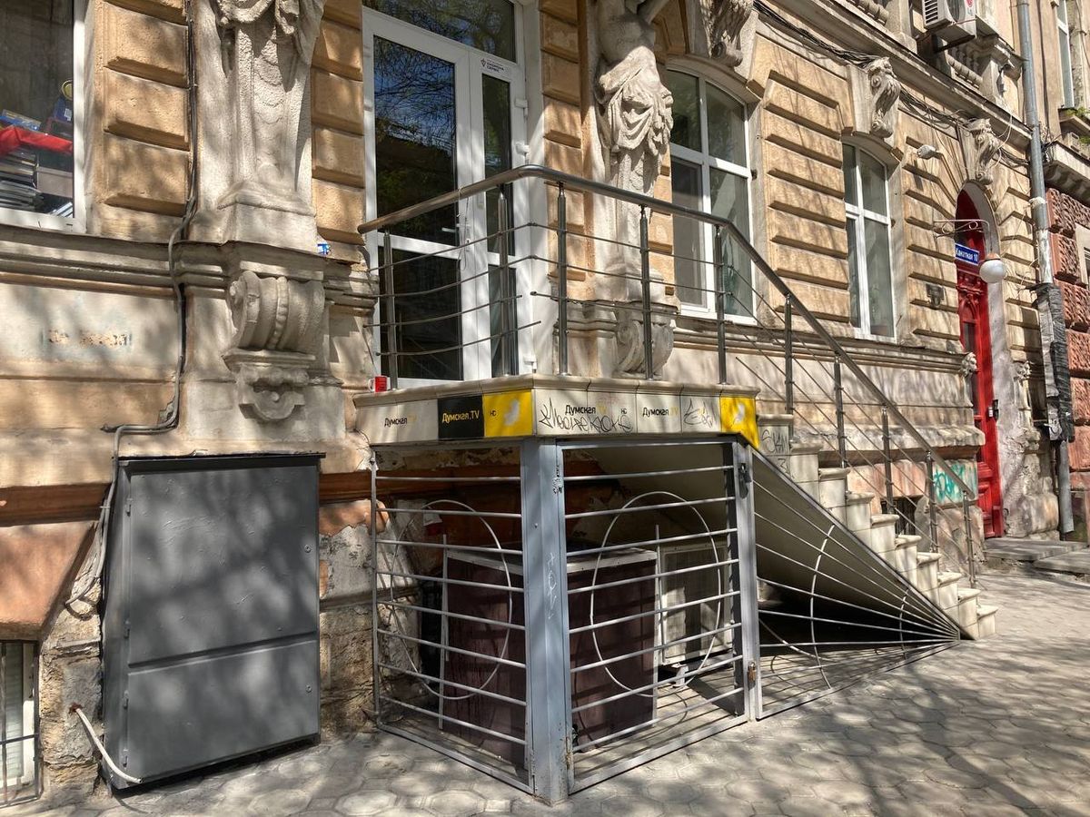 В Одесі обшукали редакцію наближеного до «Європейської солідарності» сайту «Думська»