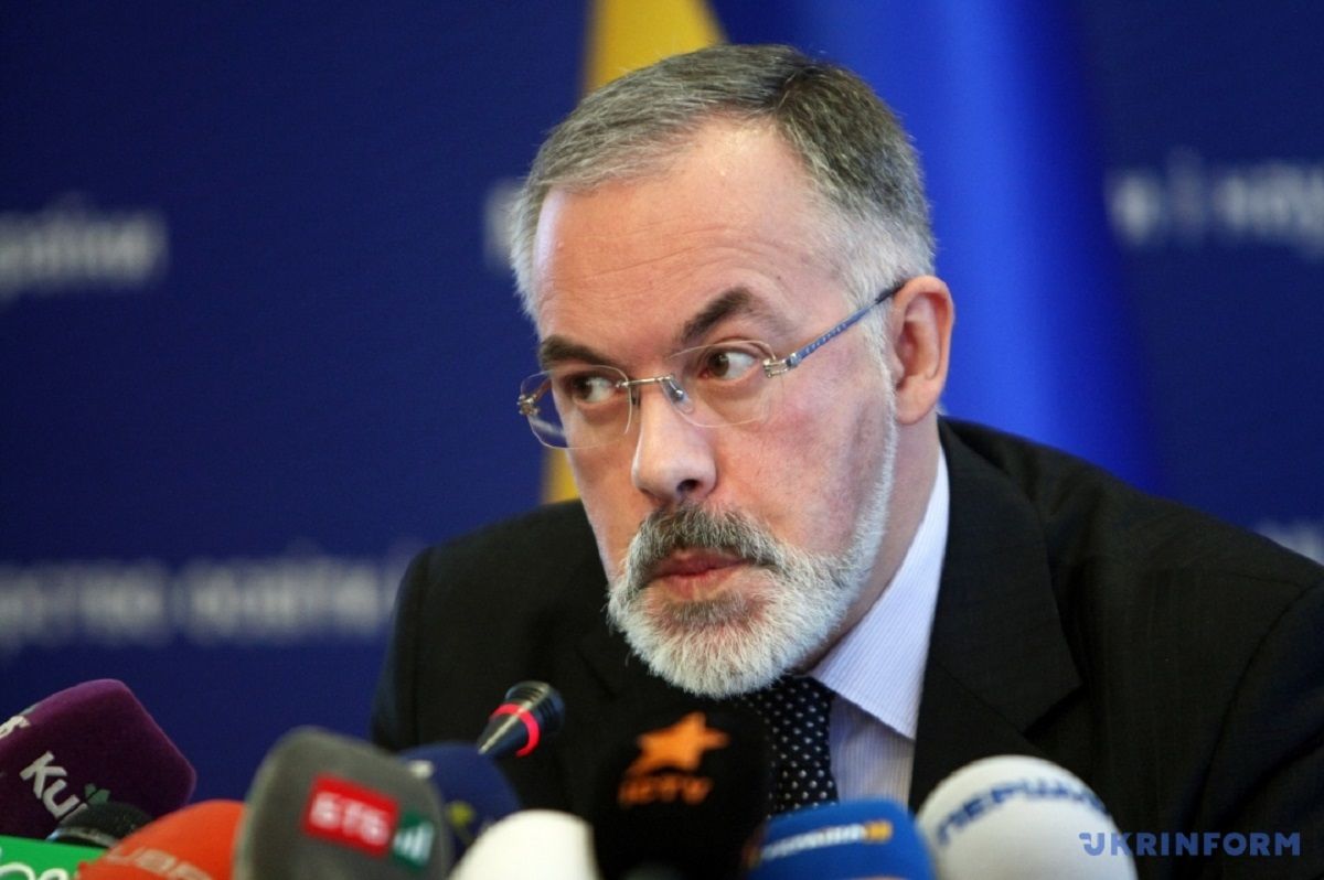 СБУ розповіла подробиці роботи Дмитра Табачника на окупантів