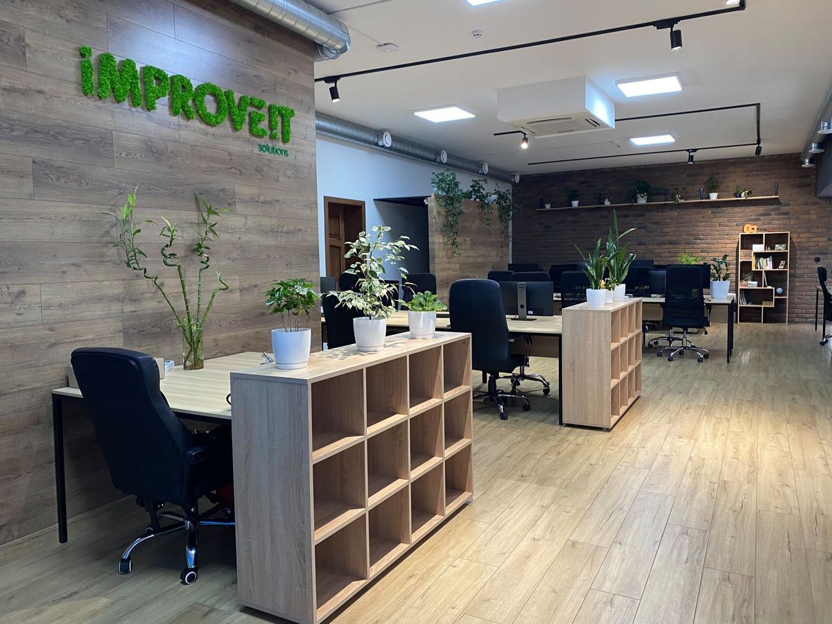 Правоохоронці провели обшук в чернівецькій IT-компанії