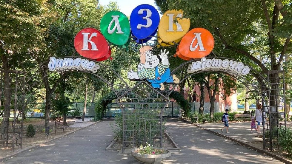 У Миколаєві 4-річна дівчинка загинула під час гри на надувному батуті