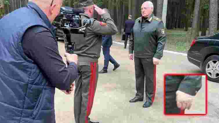Білоруські ЗМІ показали відео з Лукашенком після його тижневого зникнення