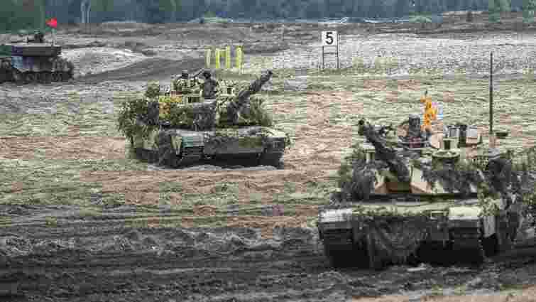 США доставили в Німеччину танки Abrams для навчання українських військових