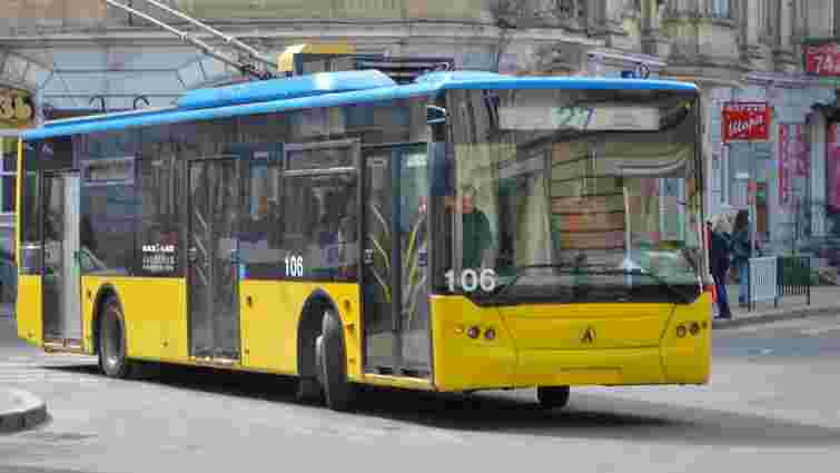 Через ремонт вулиці у Львові не курсуватиме тролейбус №27