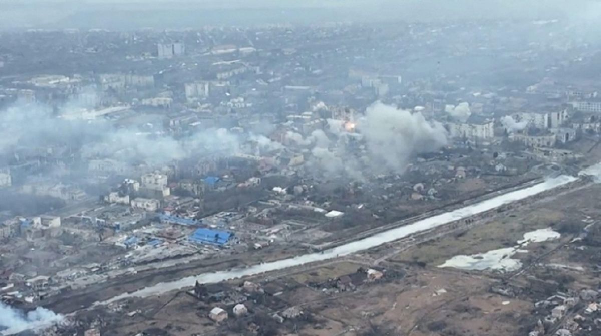 Росія втратила в Бахмуті понад 100 тис. військових, – Байден