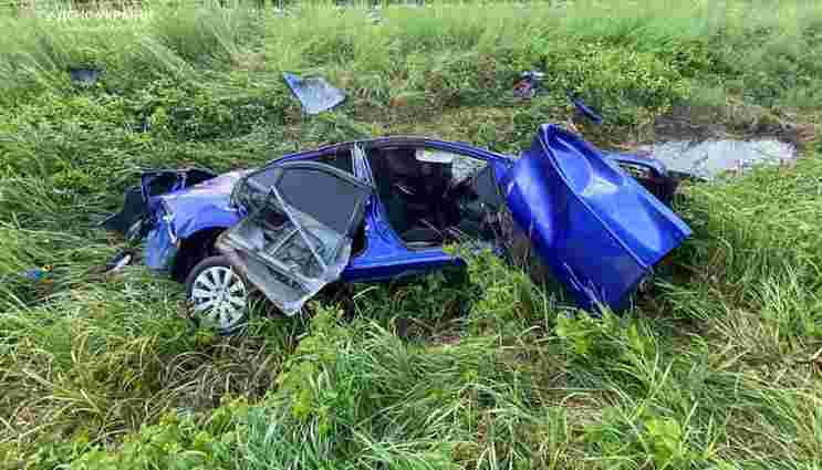 24-річний пасажир Mazda загинув у ранковій ДТП біля Кам'янки-Бузької