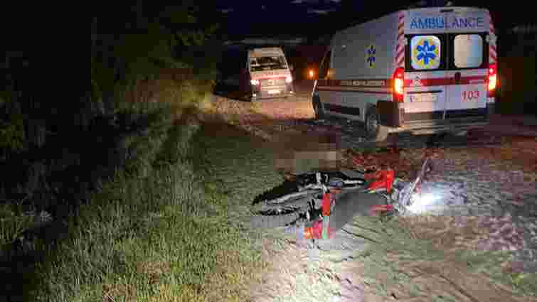 На Рівненщині у аварії загинув 20-річний мотоцикліст, пасажирка у реанімації