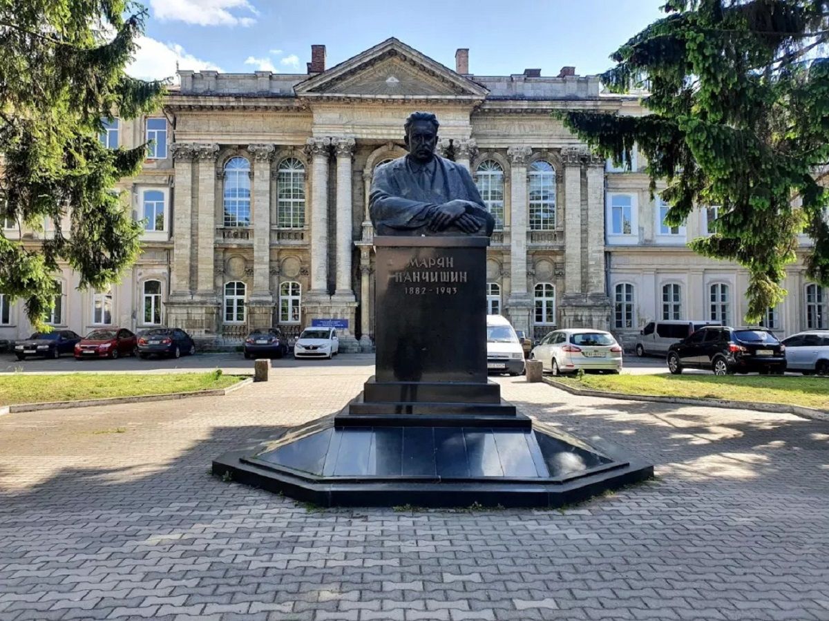 АМКУ перевірить закупівлю Львівської обласної лікарні через змову учасників торгів