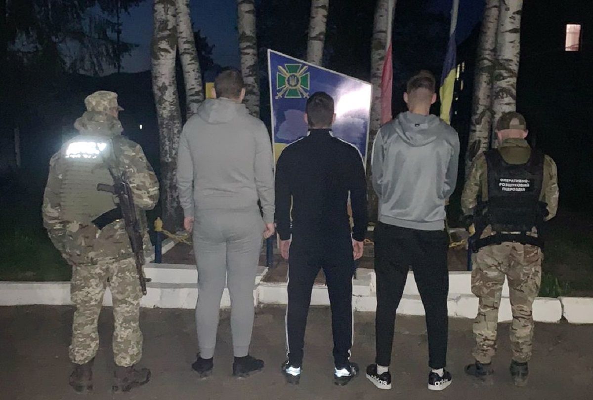 На Буковині за ніч спіймали вісьмох ухилянтів