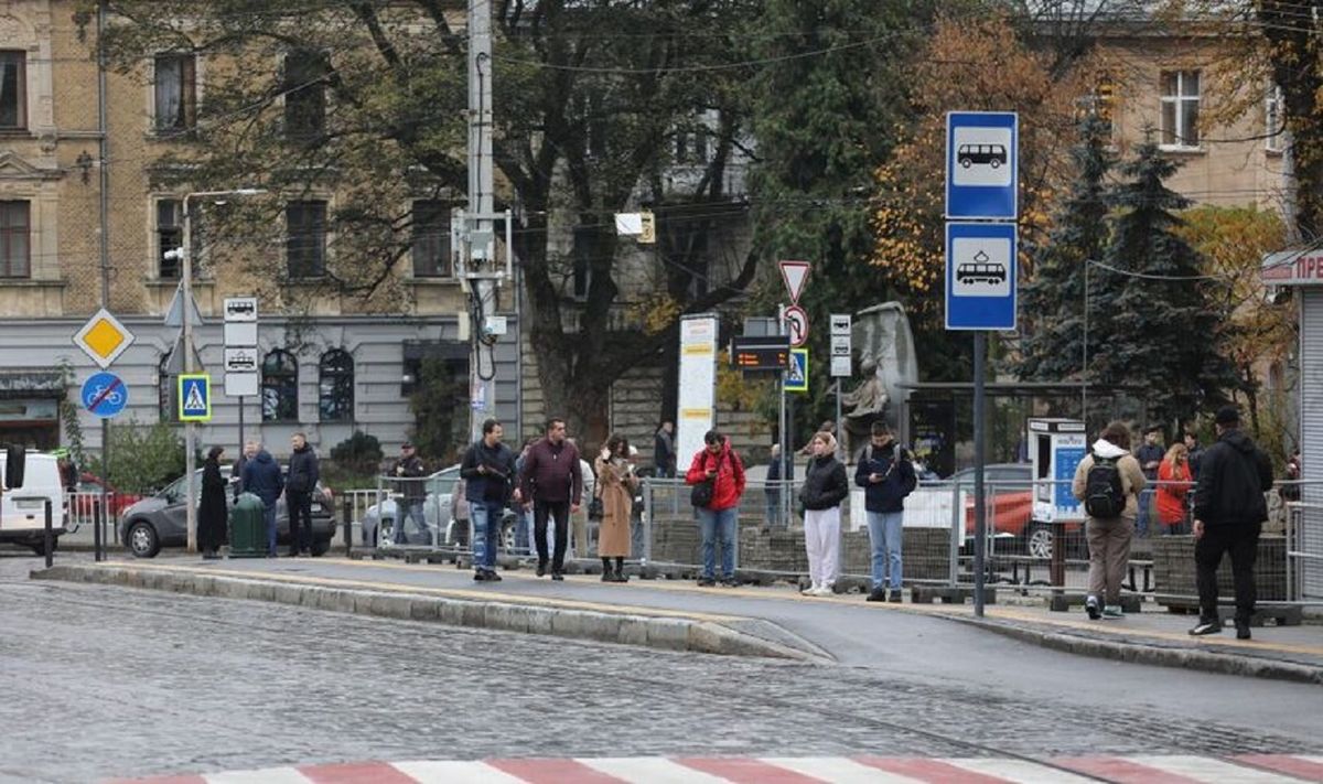 У Львові затвердили оновлений перелік зупинок громадського транспорту