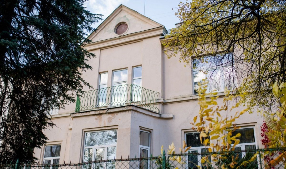 Депутати ЛМР вдруге дозволили розробити документи на забудову дитячого санаторію