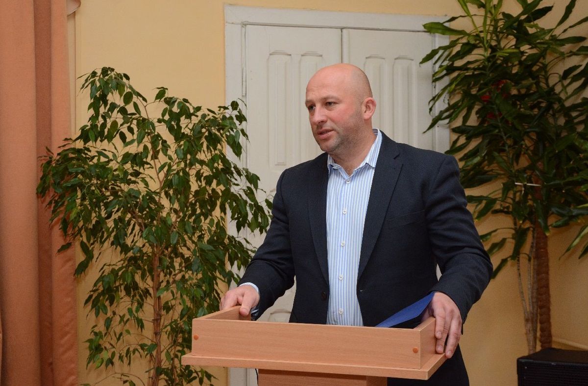 Суд відмовився поновити на посаді колишнього львівського митника Володимира Цабака
