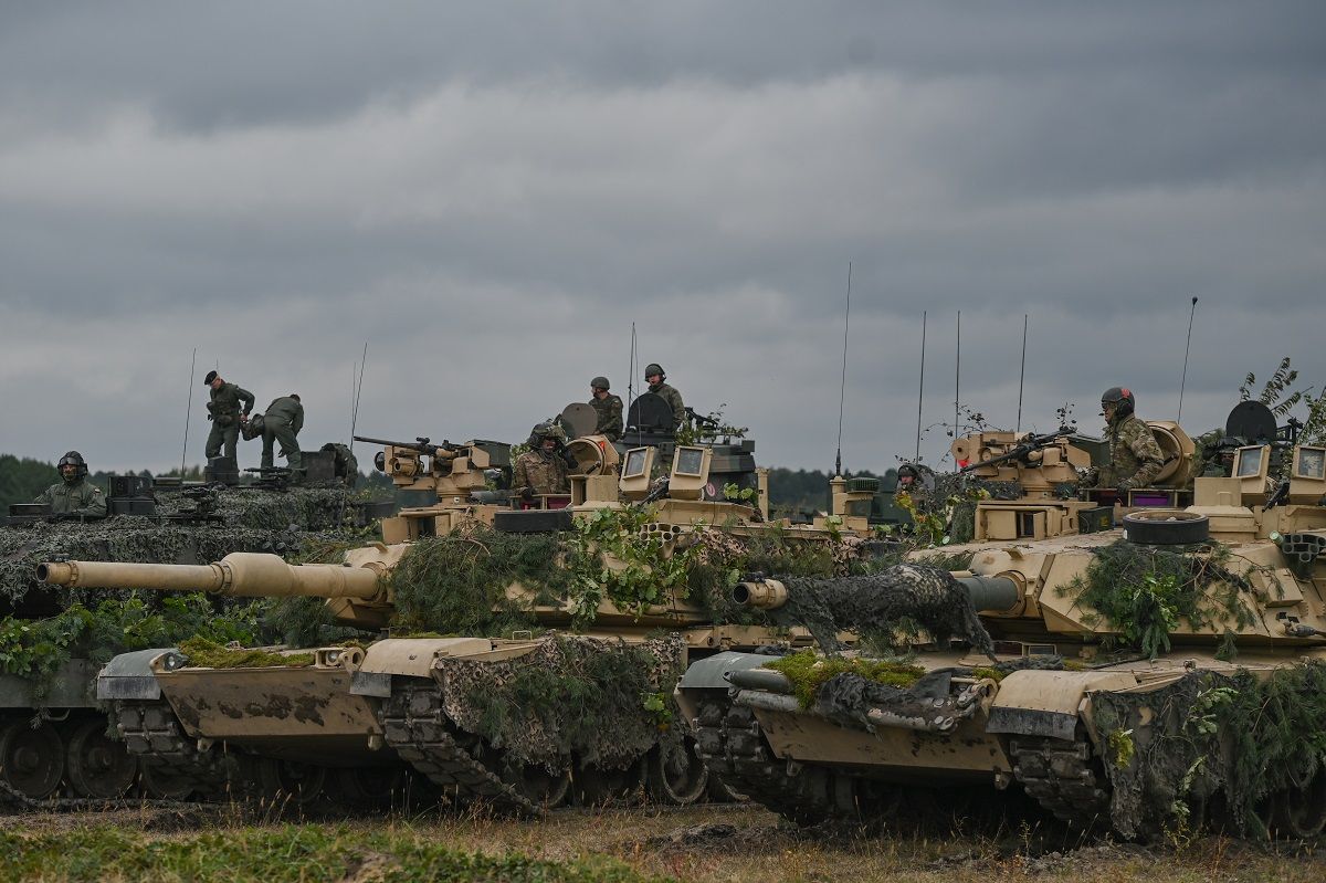 Українські військові розпочали навчання на танках Abrams