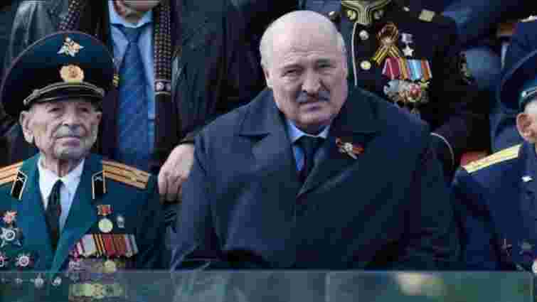Лукашенка госпіталізували в критичному стані після зустрічі з Путіним, – ЗМІ