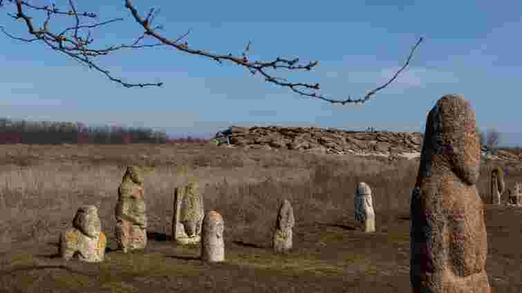 Окупанти викрали цінні артефакти із заповідника «Кам’яна могила» біля Мелітополя