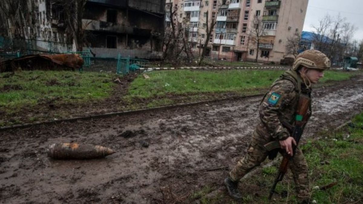 Замість «вагнерівців» до Бахмута заходять російські десантники
