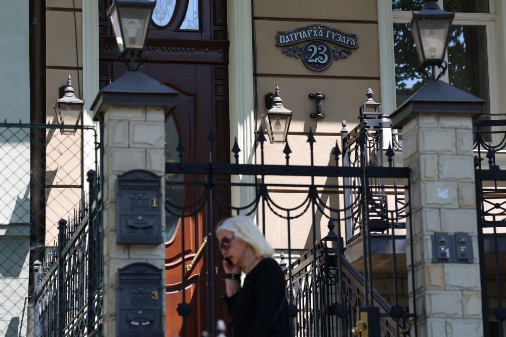 Раніше вул. Патріарха Любомира Гузара мала назву Льва Толстого (фото Романа Балука)