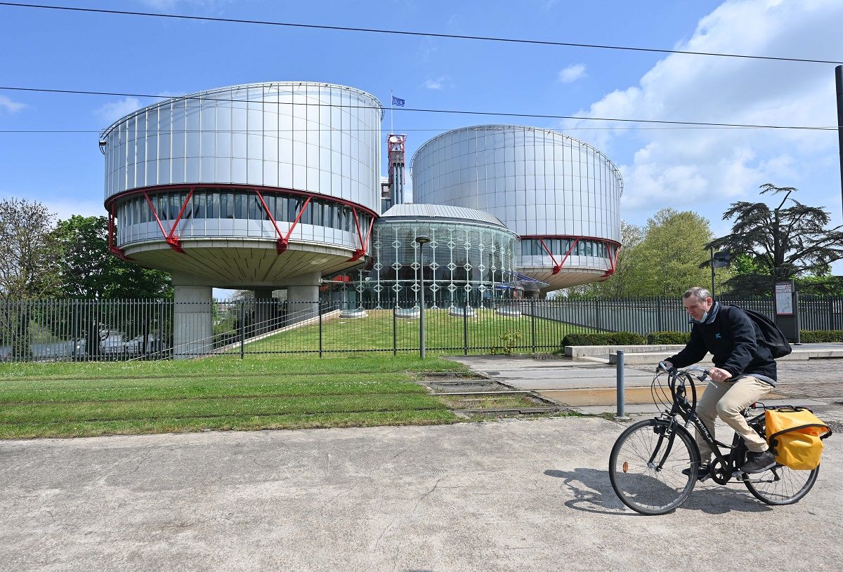 ЄСПЛ визнав порушення Україною прав одностатевих пар
