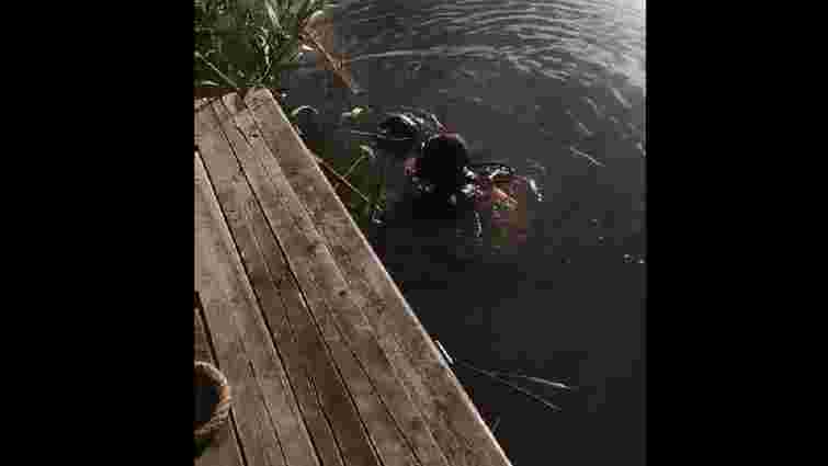 27-річний хлопець втопився під час купання в озері на Львівщині